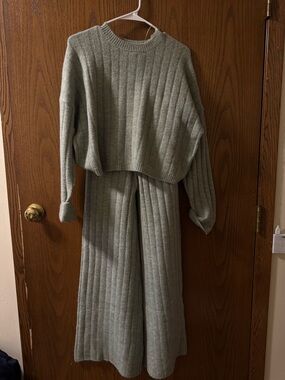 Cozy Ribbed Knit Lounge Set - Sage Green
